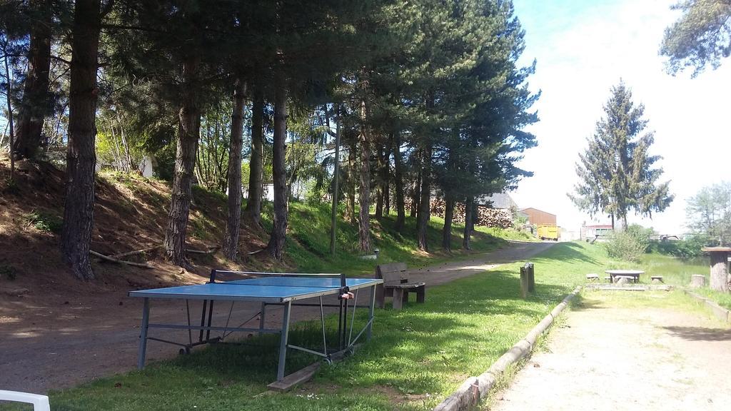 Camping De Flechat Hotel Орсивал Екстериор снимка