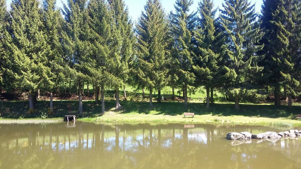 Camping De Flechat Hotel Орсивал Екстериор снимка